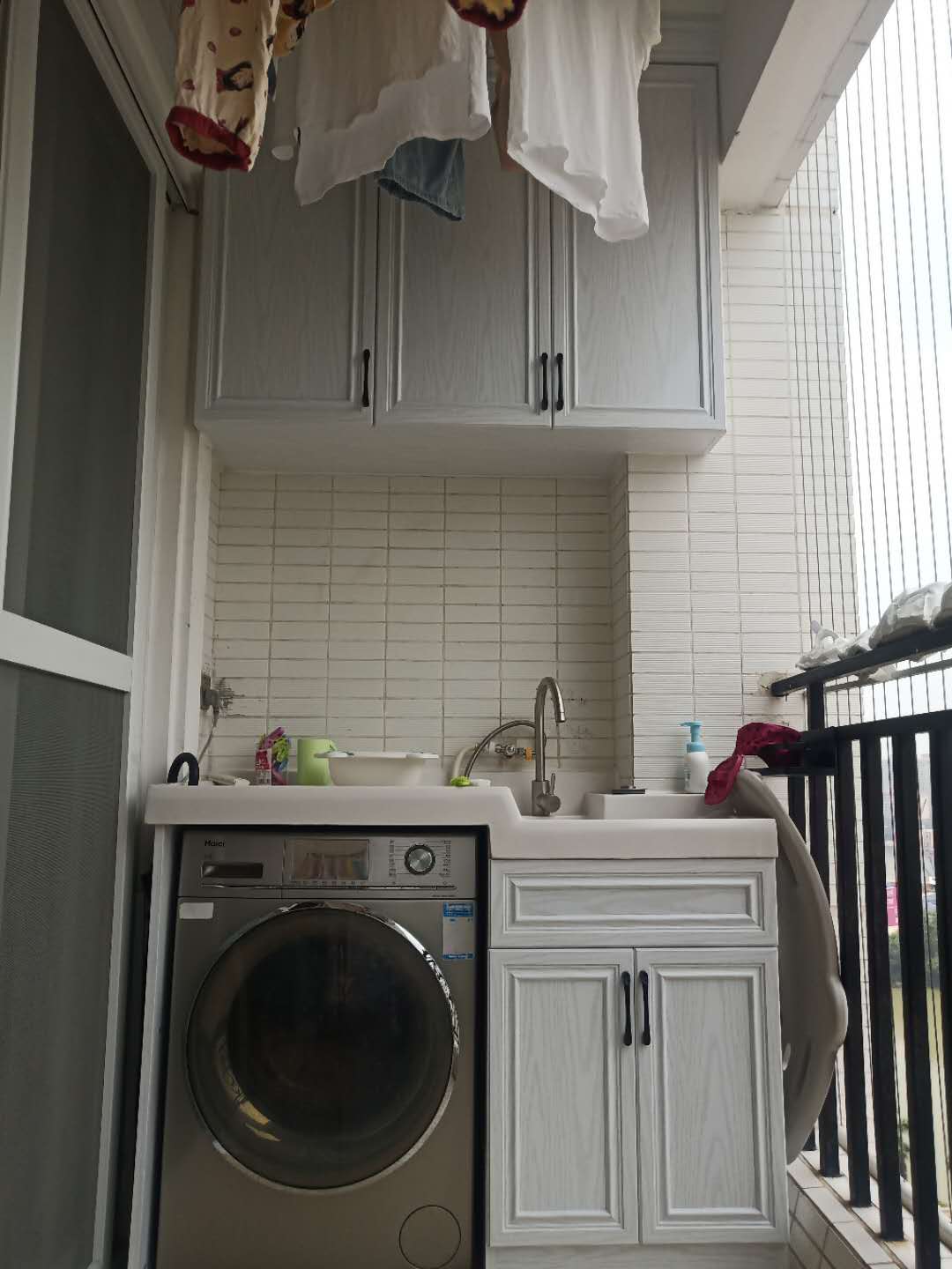 阳台洗衣机柜如何布置水电 这几个位置较容易被忽_装修攻略-北京搜狐焦点家居
